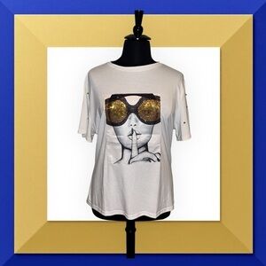 NWOT Pesion Graphic Tee with Gold Sunglasses Design Plus 4X White